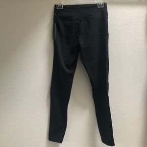 NWT - Women’s Leggings - Ouges - Medium - Black